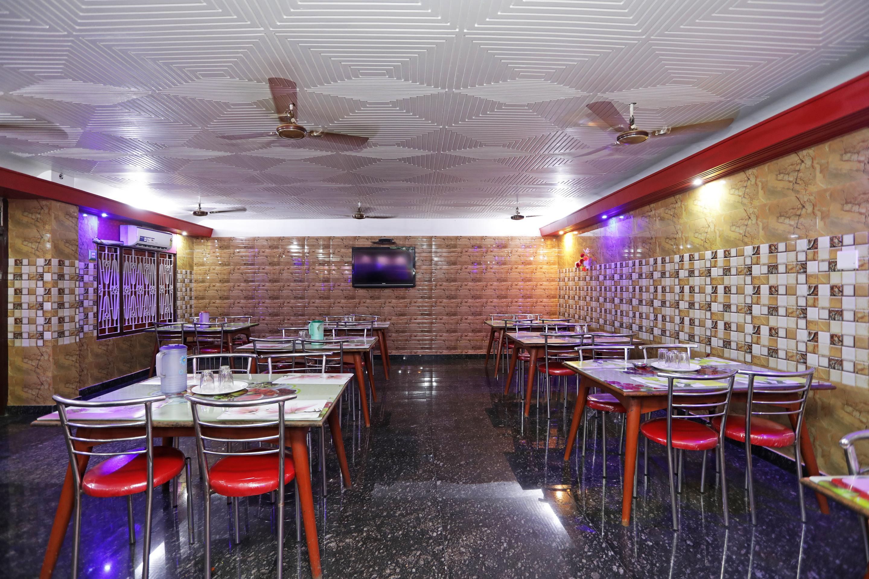 Collection O Hotel New Jasmine Urali Exterior photo